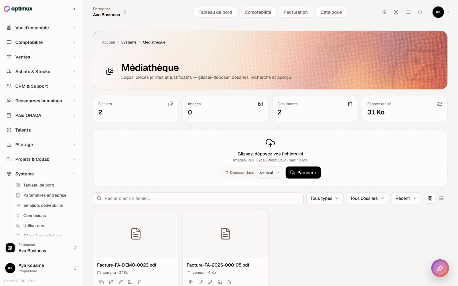La médiathèque : zone de dépôt, dossiers, filtres et aperçu des fichiers.